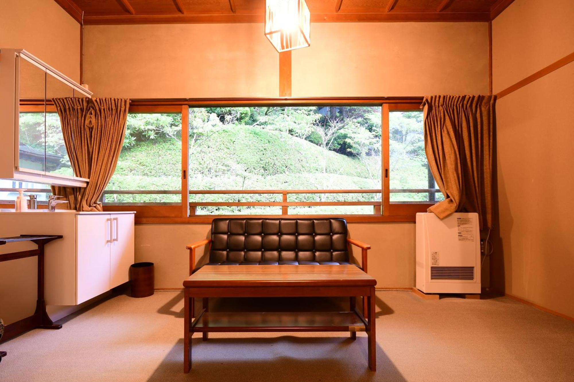 Koyasan Shukubo Fugenin Hotel Exterior photo