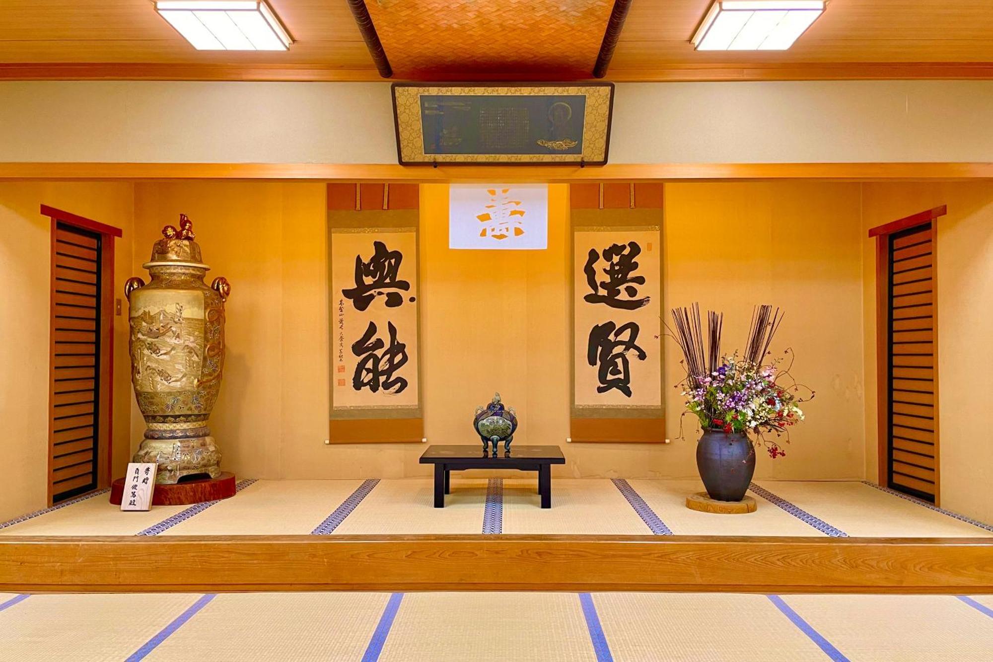 Koyasan Shukubo Fugenin Hotel Exterior photo